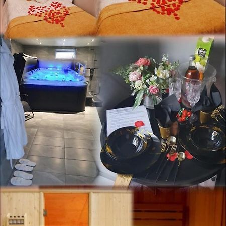 Apartment With Private Hot Tub, Sauna, Ice Bath, Gym 雷纳姆 外观 照片
