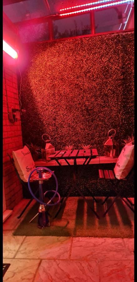 Apartment With Private Hot Tub, Sauna, Ice Bath, Gym 雷纳姆 外观 照片